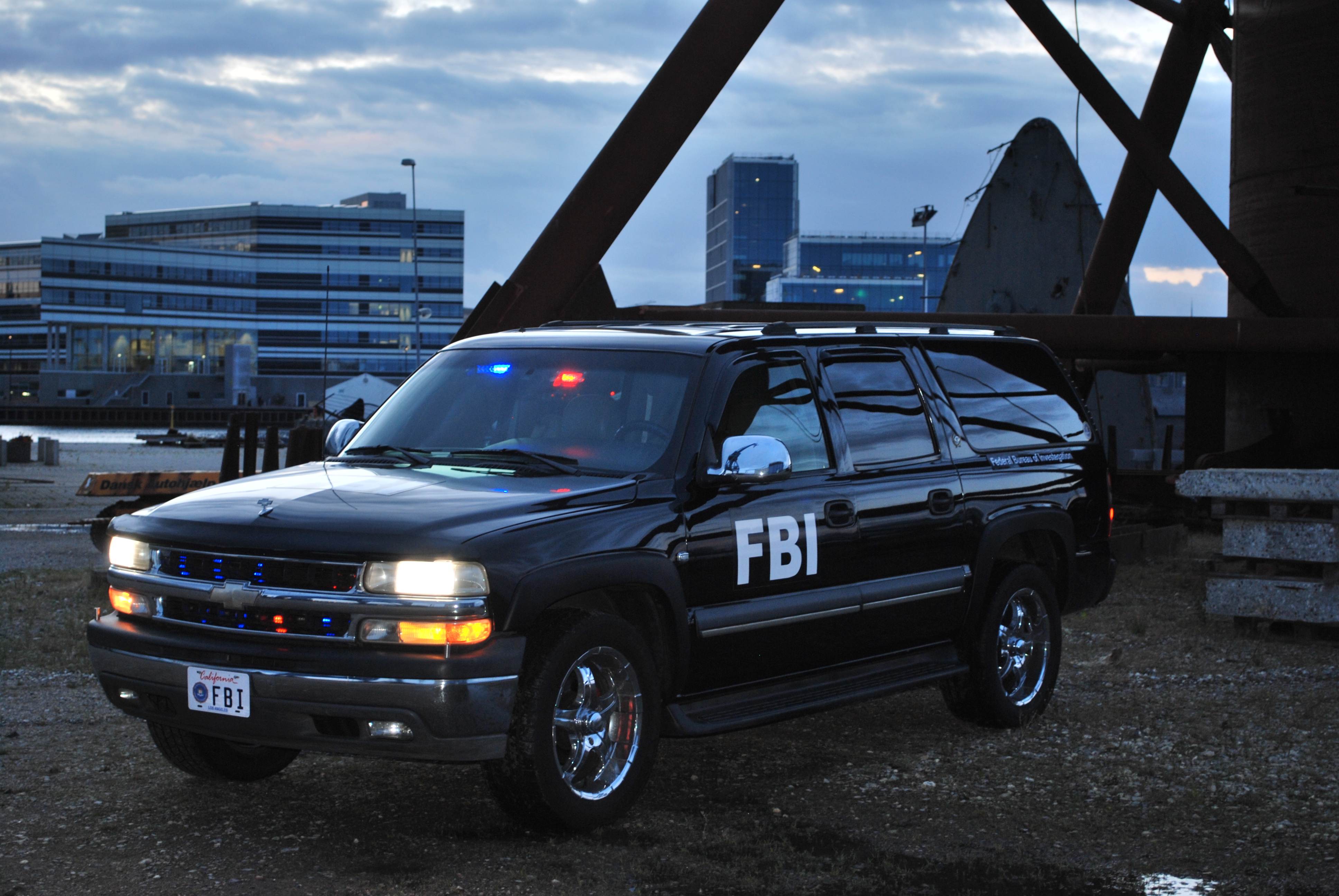 Chevrolet Tahoe Suburban 1990